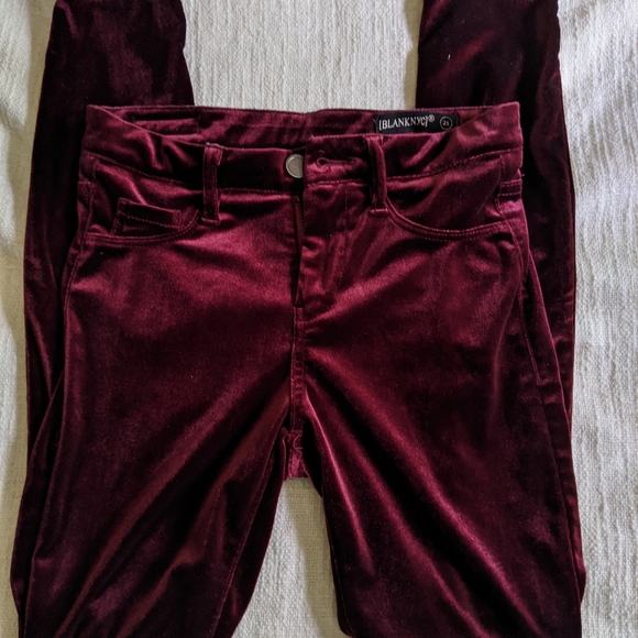 Blank NYC Burgundy Velvet Pants - Picture 1 of 2